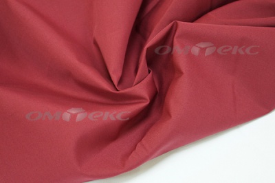 Сорочечная ткань "Ассет" 19-1725, 120 гр/м2, шир.150см, цвет бордовый - купить в Ноябрьске. Цена 251.41 руб.